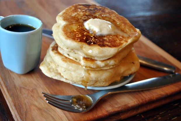 Fluffy Maple Butter Pancakes